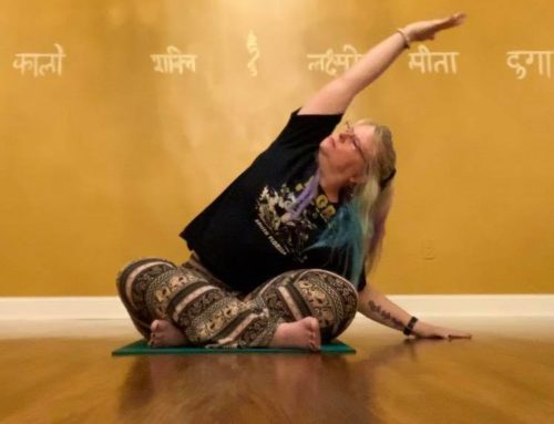 Krama: Sukasana/Janu Sirsasana (4:01)